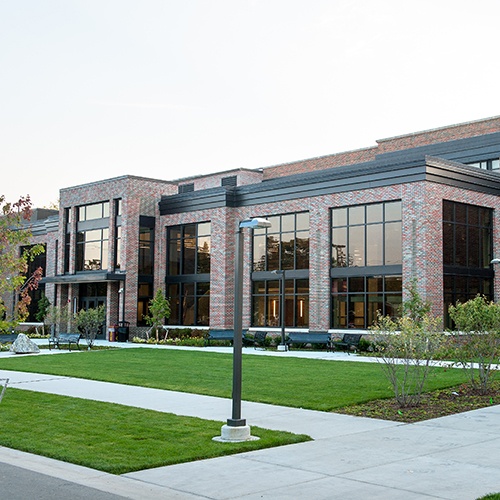 Higher Education Construction - Central Michigan University Grawn Hall