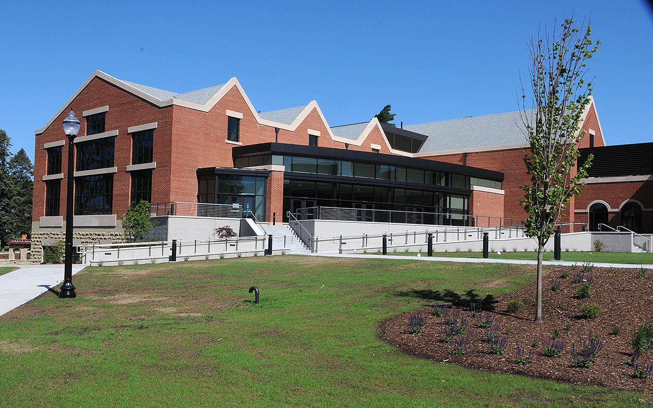 Higher Education Construction - Hope College Bultman Student Center