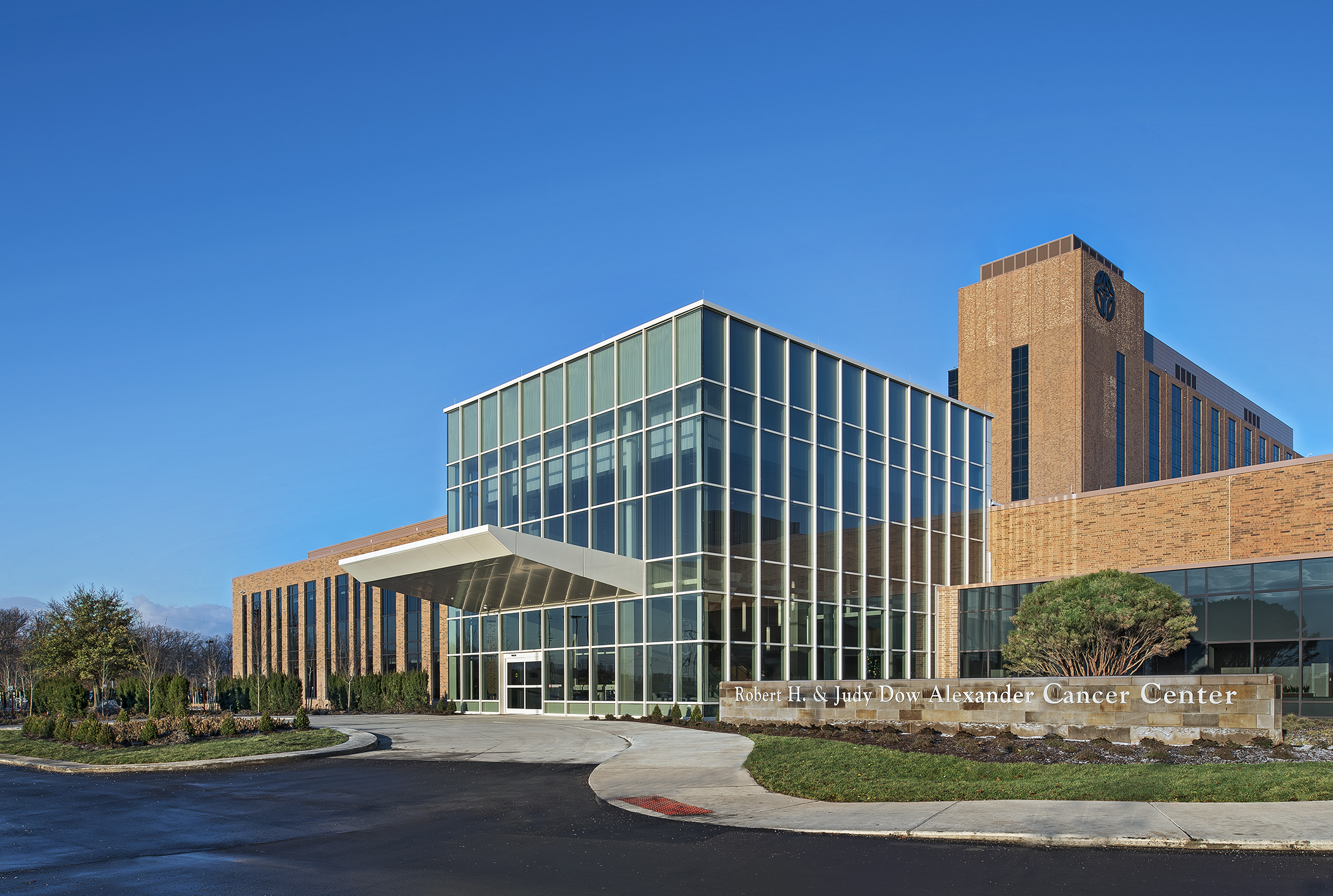 Healthcare Construction - St. Joseph Mercy Health System Cancer Center