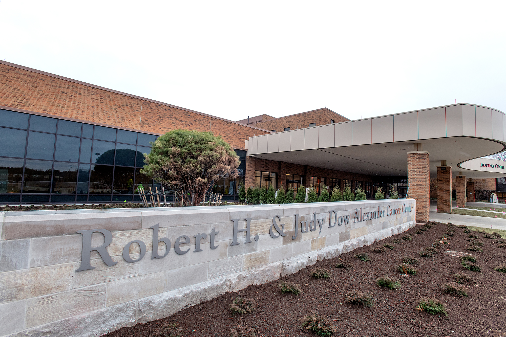 Healthcare Construction - St. Joseph Mercy Health System Cancer Center