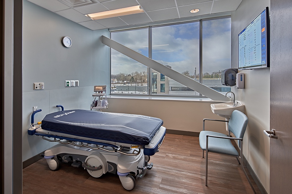 McLaren Greater Lansing Medical Services Building and Karmanos Cancer Center wins ESD Award